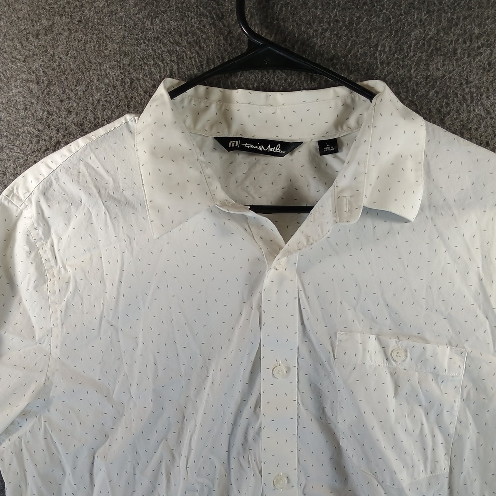Travis Mathew Stretch Golf Shirt Men L White Sprinkles Pocket Button Up‎ Light - Picture 2 of 10